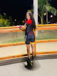 RED_VIOLETH LOVE AND DISCIPLINE Bilde 5