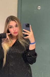 WonderedFlair Check me out Pic