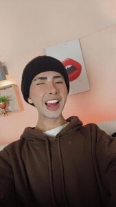 Noah_Xitruxx smile Pic