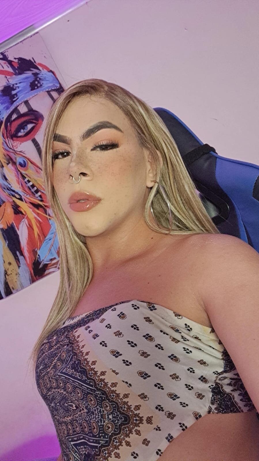 Foto em tendência de Antonella_copper 6582