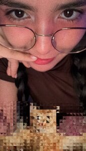 I_am_Zoe_Hot LITTLE EYES🥺 Pic