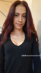 Melania1 Public Foto 3