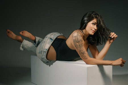 TattyBunnyのTouch Meの 4枚の写真