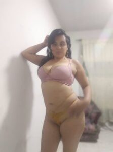 NATHALYMILLER_VC I AM A BAD GIRL Pic