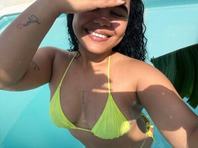 Al sol… pero robándome todas las miradas 😉 de Tiffany_Brewer  Imagens