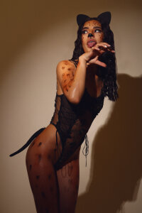 Anne_miller05 Halloween 2025 ❤️‍🔥👑🎃 Pic 5