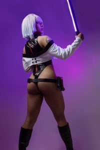 Raven_Witch_ I'm fast ⚡, lethal 💀… but in your arms 🤲❤️, I shut down 🔥😏 Pic 3