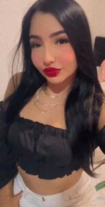 BrinsHilton_ Public 사진