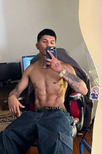 Zdjęcia Savajelust Public: 