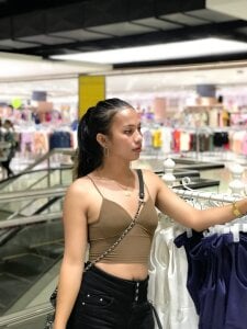 April_Slut29 Your lovely girl Pic