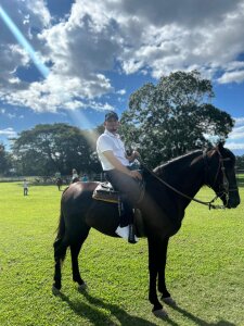 Public de -Dennis-Alexander Foto 4