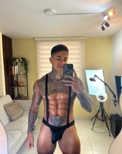 AdanReilly kullanıcısının Public albümü -  6 fotoğraf