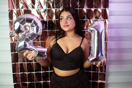 RylieRoss happy birthday to me 🤭 Pic 3