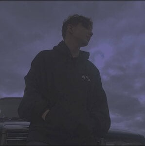 Chris_NextDoor Atmospheric Pic