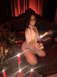 Emily_luve by candlelight 🕯️ Pic