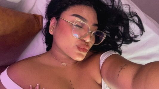 AryRose_ lips that provoke... Pic 5