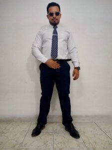 KalethBigDick white textured shirt Fotka 3