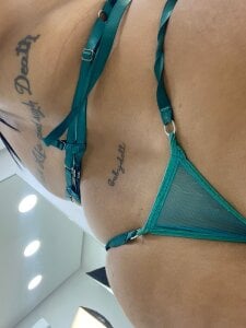 GeraldineSandoval 😏I want to get more tattoos.💕 slika 3