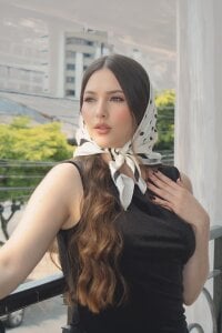 BeccaBaxter Classy Pic