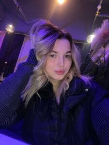 Karina_Thorn Public Poză 4