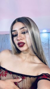 Meiis_ Public  5টি ছবি