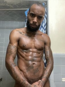 FREAKY973 Public Pic