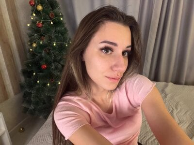 NilaBartkus first day of work after a long weekend🤭😘 Pic 4