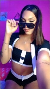 Sara-Smith- Fun night 🔥 slika 3