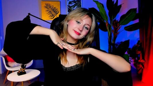 ScarlettScril Public Pic