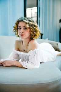 Curly_Moon love me hard and soft Pic 4