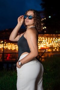 Public od Sara_colyn  4 snímek