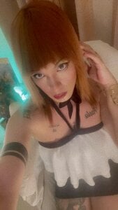 Venuslusty I love this dress Pic 4