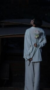 GGBond-02: Public ( 2 фото)