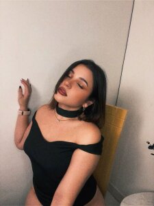 mia_castillovg hottie❤️‍🔥 รูป 