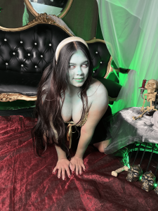 HatsaJones Scarah Screams Pic 3