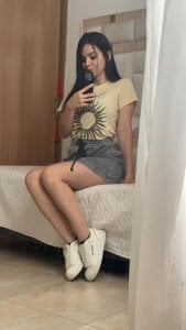 isabella_gomez11 Public Pic 2