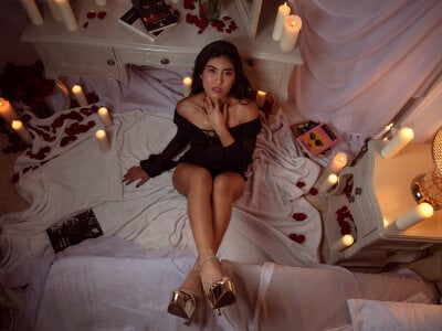 Hey Luciana de LucianaBlanco_  5 photos