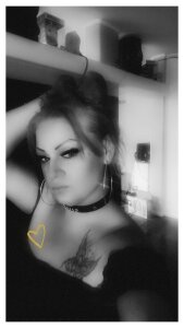 Bud6969r Some of her Pic 5