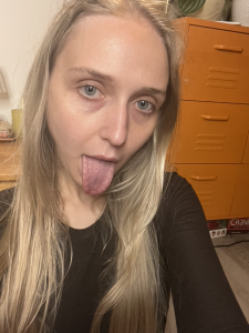 rose_puzzy69 me Pic 4