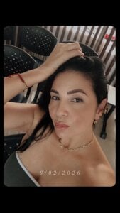 AlizonMoreti Simply Me 💘💗 صورة واحدة|AlizonMoreti Simply Me 💘💗 صورتان|AlizonMoreti Simply Me 💘💗  3 صور|AlizonMoreti Simply Me 💘💗  3 صورة