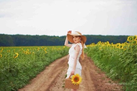 Chloe_Richardson SweetheartOfThwRodeo Photo