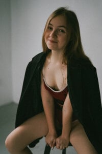 ArrinaWairr new sexy me Pic 6