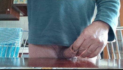 jhonschen's Allargamento prepuzio da 2 cm Sex Photo 8