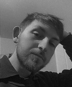 FluentPoltergeist72 Public Foto