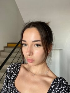 NicollYves Public Pic 4