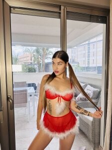 LexieSugarのSexy snow girlの 3枚の写真