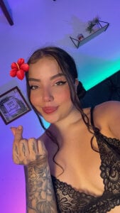 sarah_and_taylor BEAUTIFUL WOMAN 🤩 Foto 3