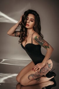 vinkiepinkie Sexy women's day🔥 Immagine  5