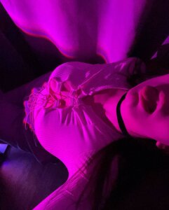 KwiniMur yoo^^  2টি ছবি