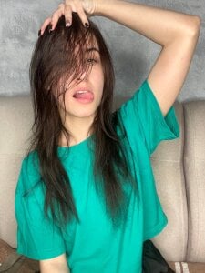 MarcelinaMei cutie in green Foto 4